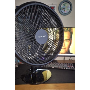 Singer 7110/01BL Επιτραπέζιος Ανεμιστήρας 55W Διαμέτρου 40cm Singer 7110/01BL Επιτραπέζιος Ανεμιστήρας 55W Διαμέτρου 40cm